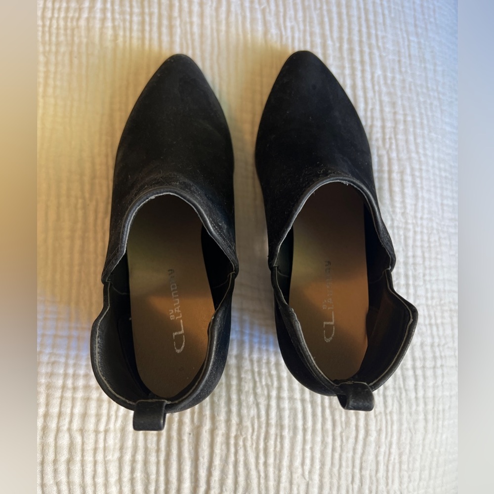 CL Chinese Laundry Cheris Angle Bootie